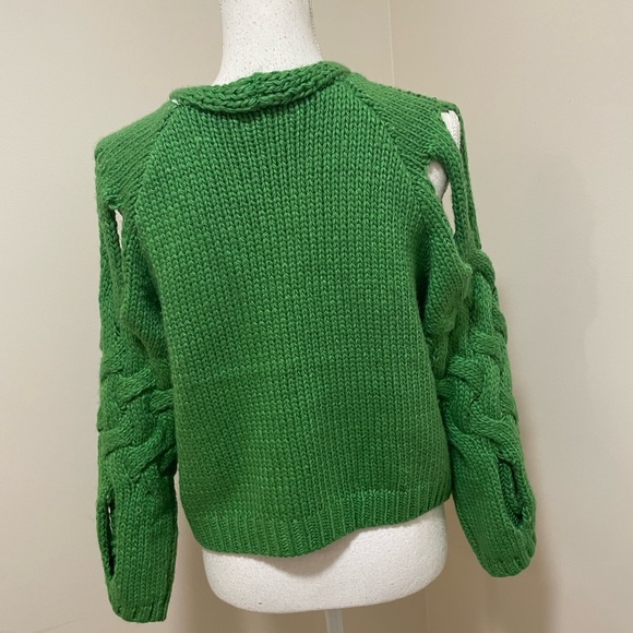 Anthropologie Braided Cardigan Sweater Cutout Sleeve Green One Size
NWT $140 - Picture 8 of 10